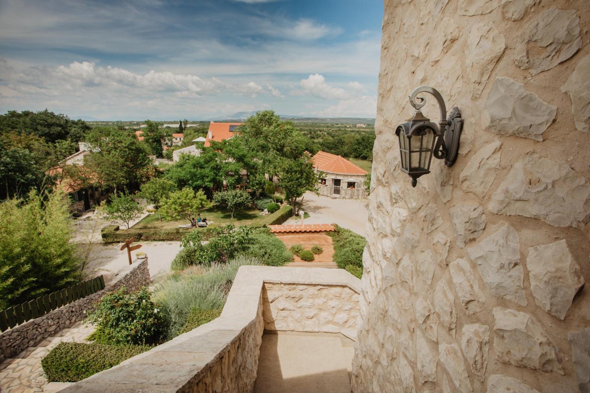 Kalpic Suites & Villa Lozovac Zewnętrze zdjęcie