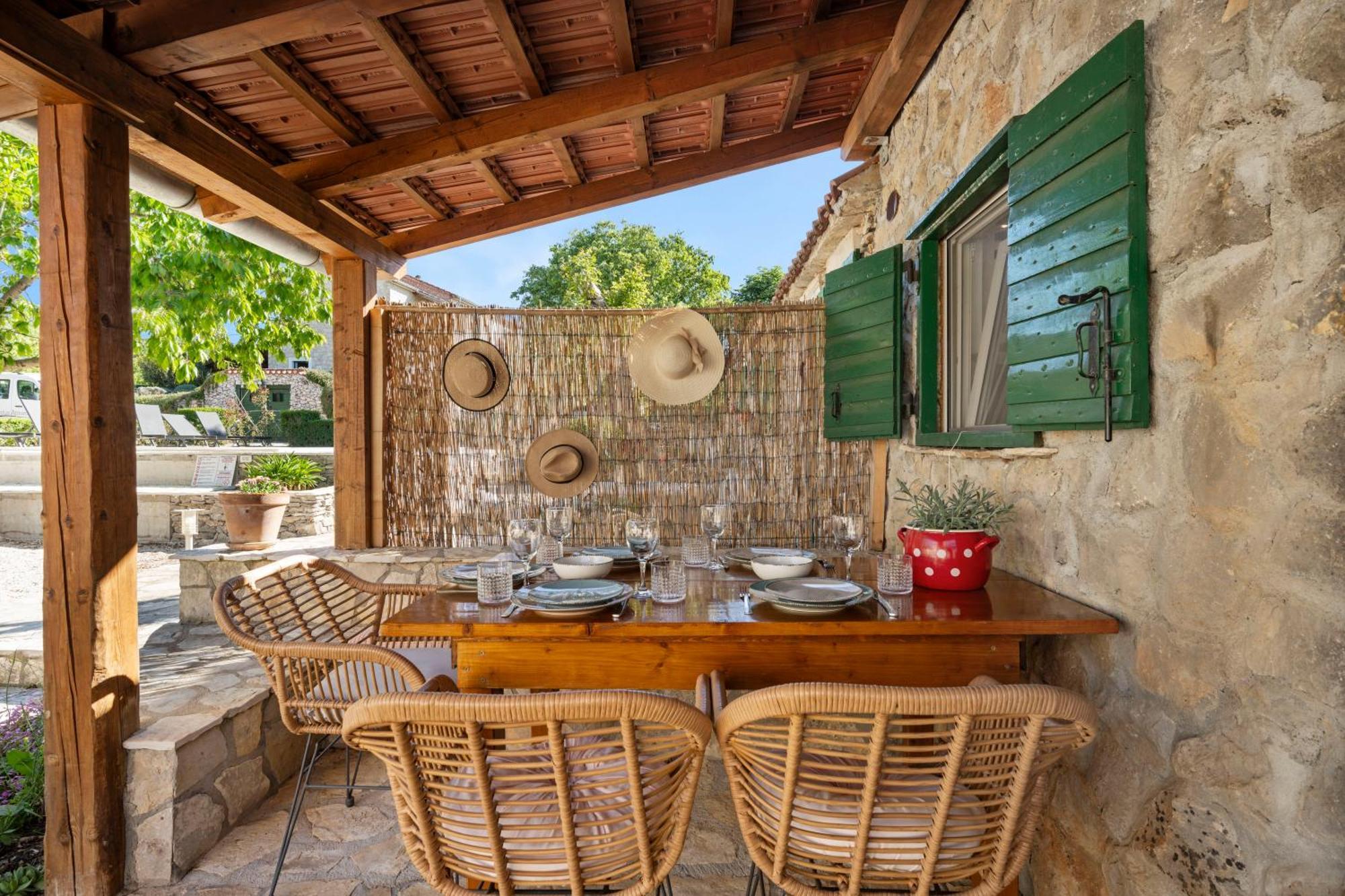 Kalpic Suites & Villa Lozovac Zewnętrze zdjęcie