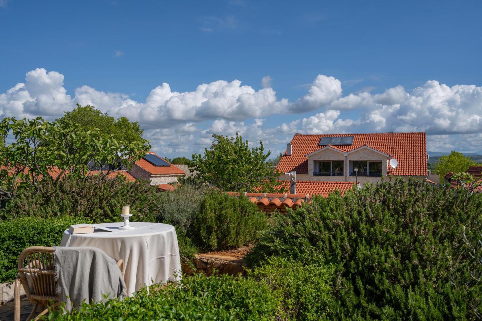 Kalpic Suites & Villa Lozovac Zewnętrze zdjęcie