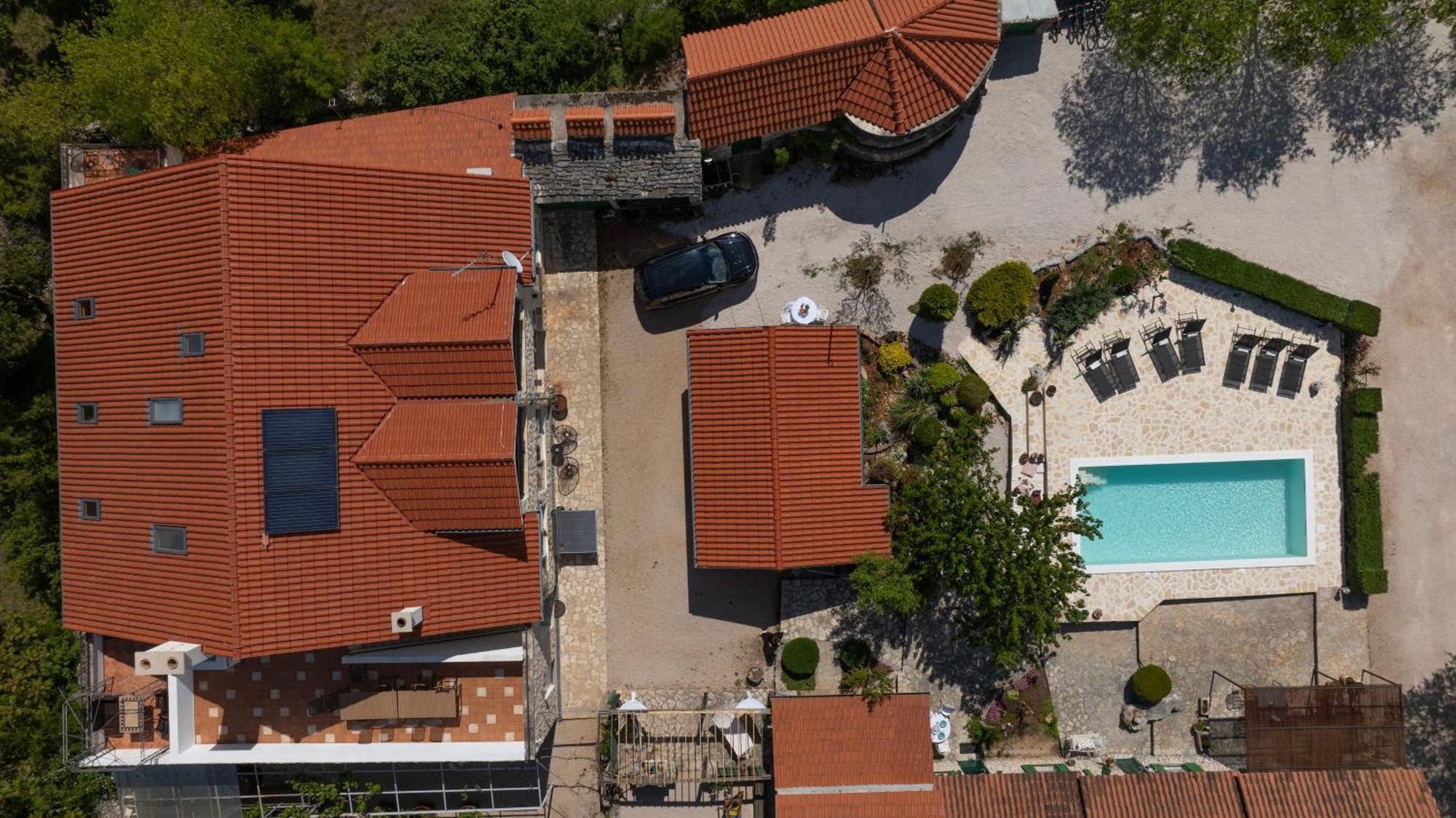Kalpic Suites & Villa Lozovac Zewnętrze zdjęcie