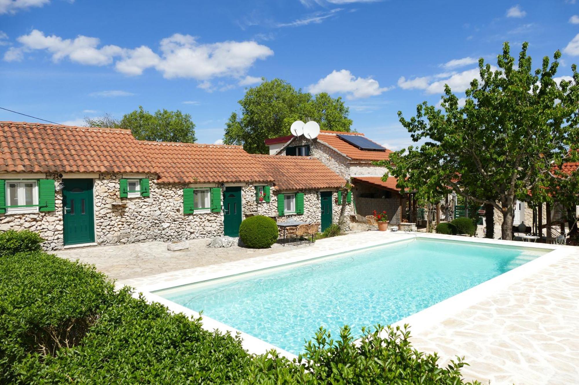 Kalpic Suites & Villa Lozovac Zewnętrze zdjęcie