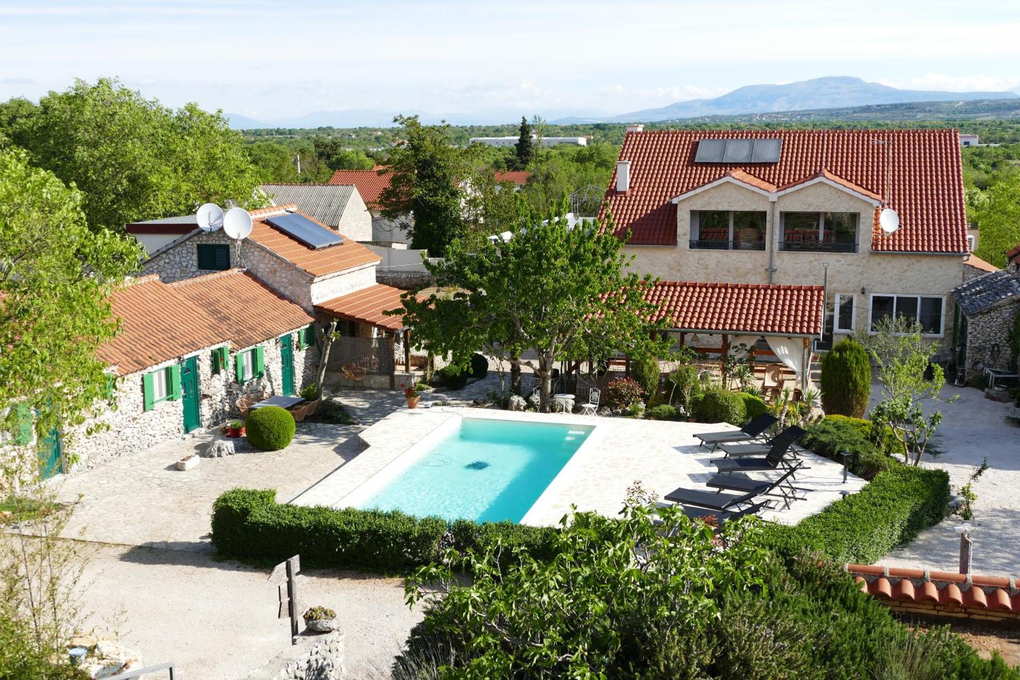 Kalpic Suites & Villa Lozovac Zewnętrze zdjęcie